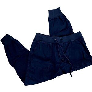 Gap navy blue sweatpants casual pants trousers pockets warm comfortable workout